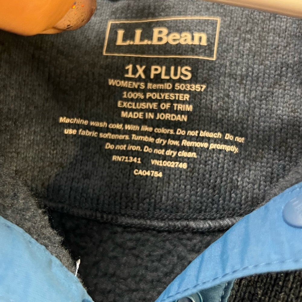 L.L. Bean Sweater Fleece Jacket - Picture 2 of 4